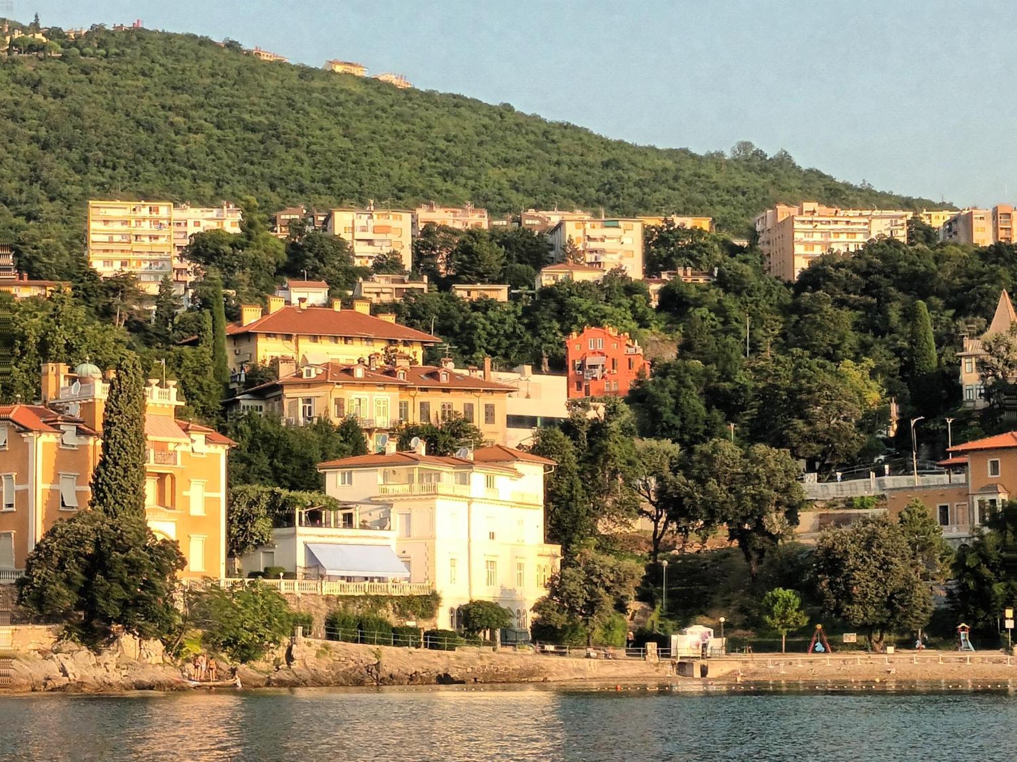 Apartman Dora Opatija Extérieur photo